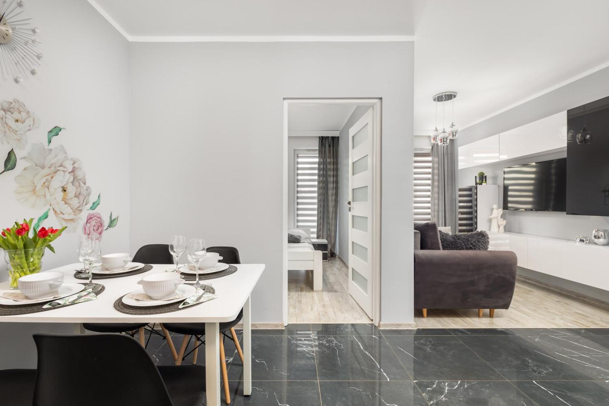 Modern Kapitanski Mostek By Renters Apartment Kolberg